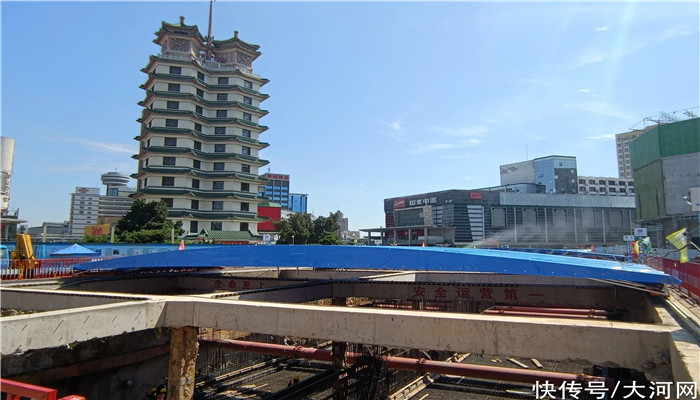 鄭州二七廣場(chǎng)隧道 建設堪稱(chēng)“心臟搭橋”(圖1)