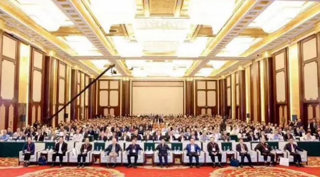 2022中國土木工程學(xué)會(huì )隧道及地下工程分會(huì )第22屆年會(huì )在長(cháng)沙召開(kāi)